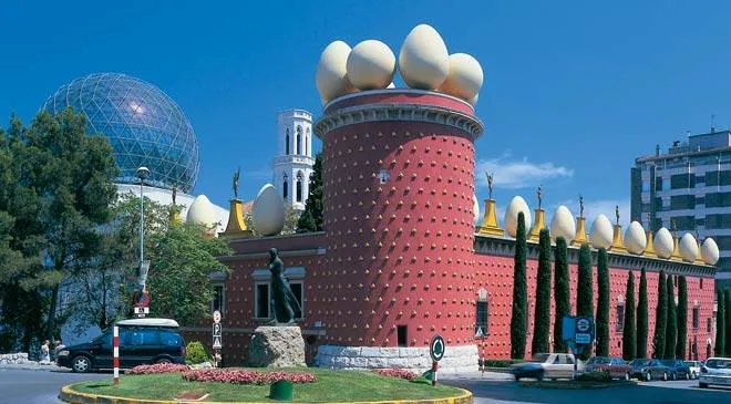 Camping Costa Brava con visitas culturales