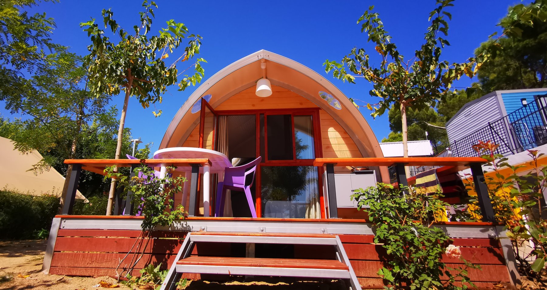 Glamping twin